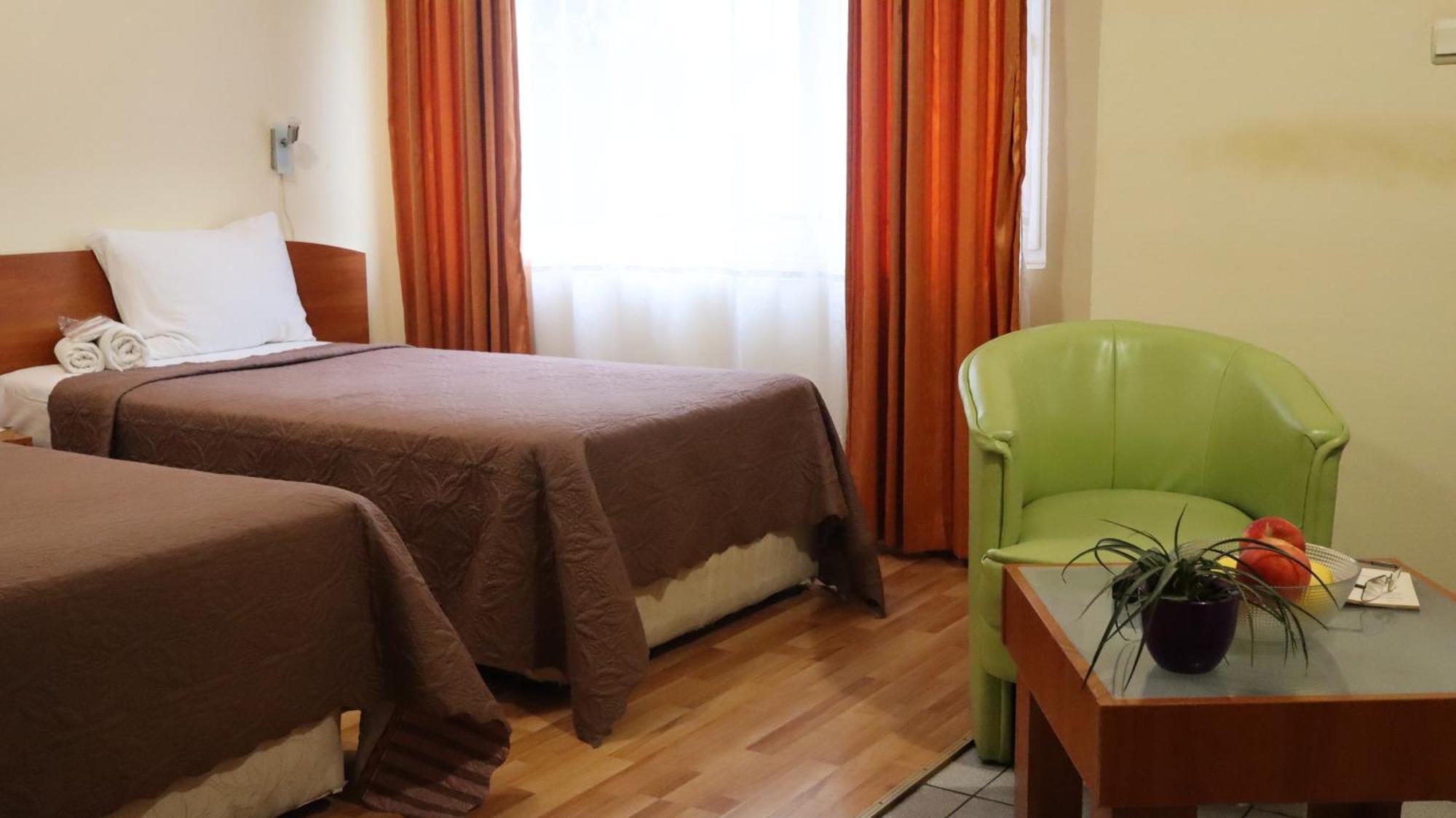 Hotel Palitra Varna Ngoại thất bức ảnh