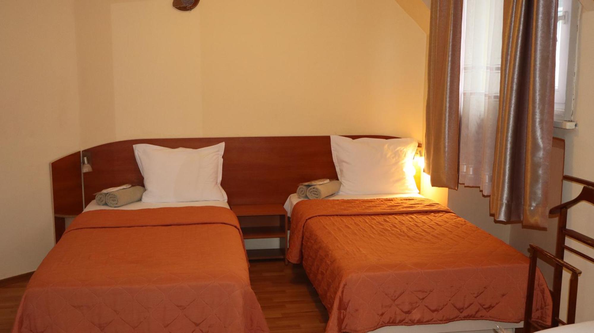 Hotel Palitra Varna Ngoại thất bức ảnh