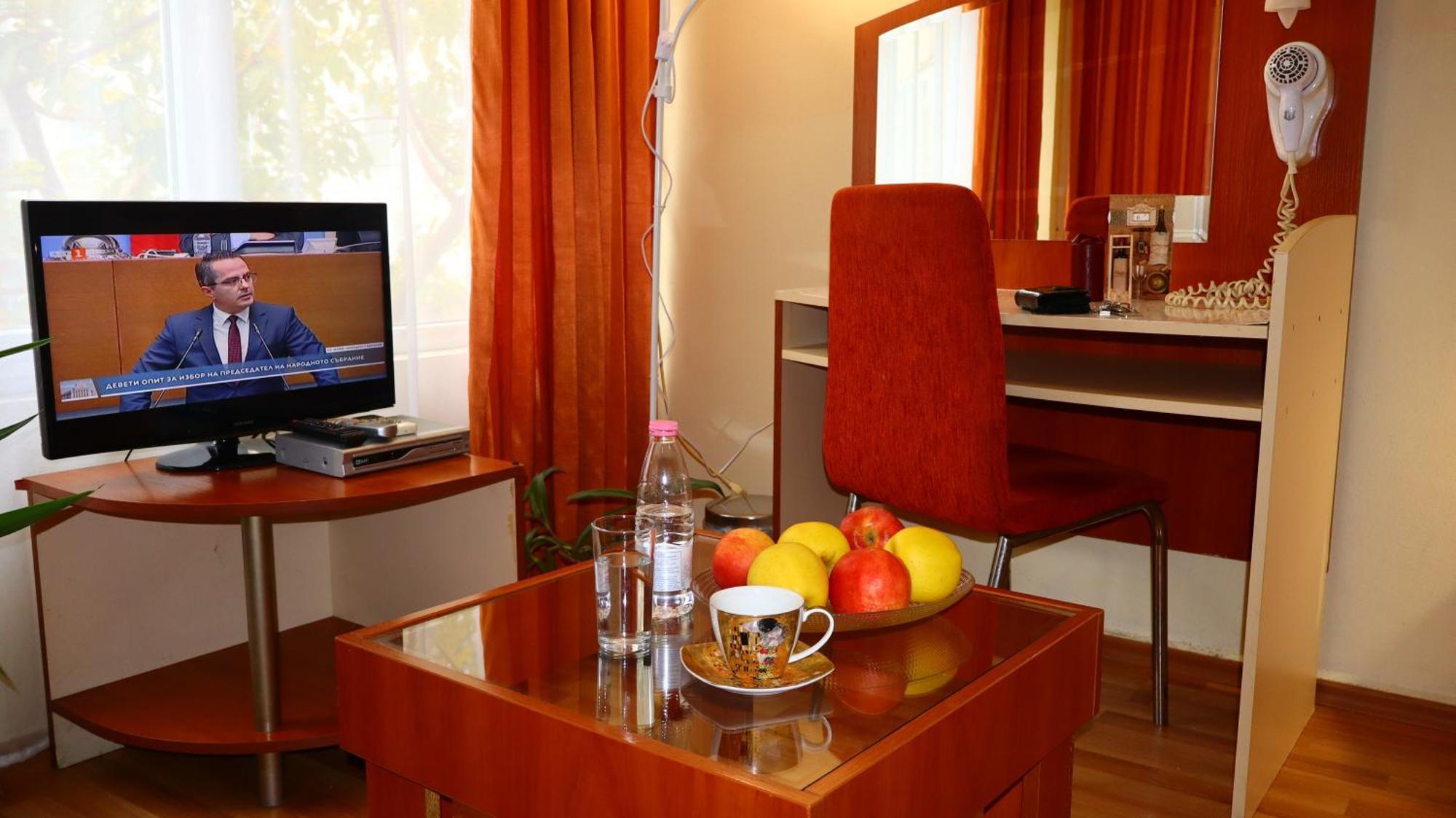 Hotel Palitra Varna Ngoại thất bức ảnh