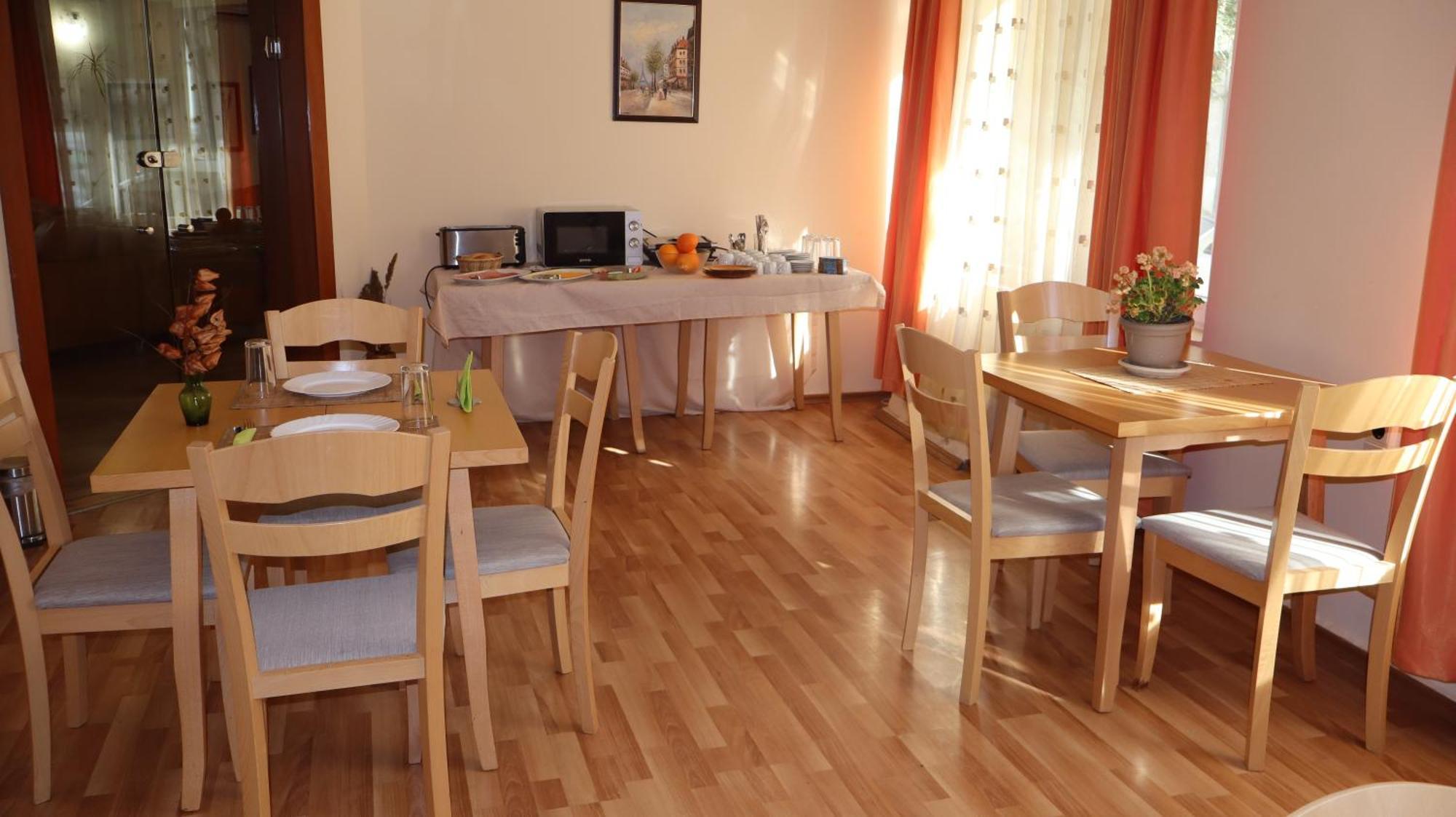 Hotel Palitra Varna Ngoại thất bức ảnh